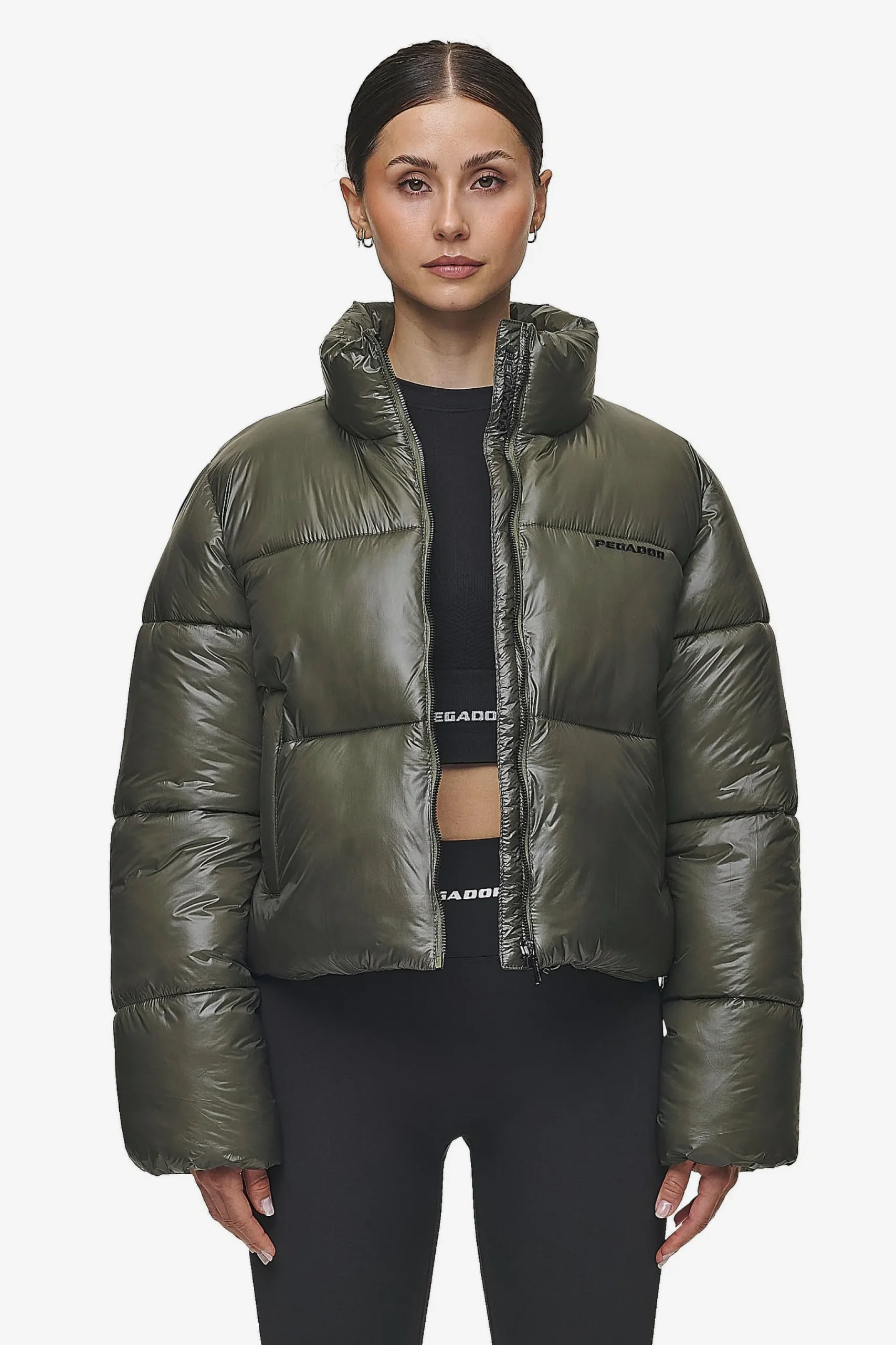 Pegador Georgia Light Glossy Puffer Jacket