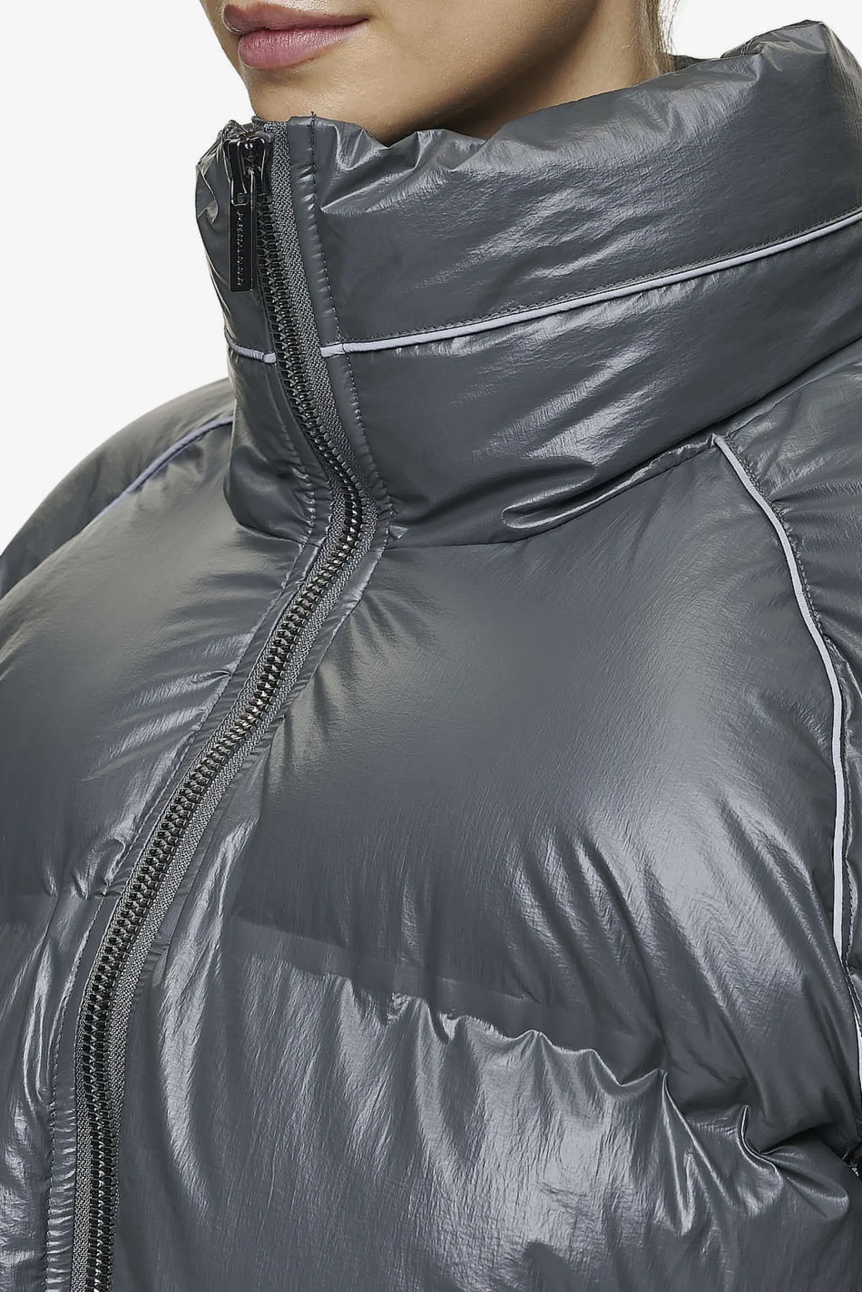 Pegador Henra Crushed Glossy Oversized Raglan Puffer Jacket