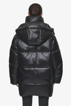 Pegador Izzy Light Glossy Short Puffer Coat Black