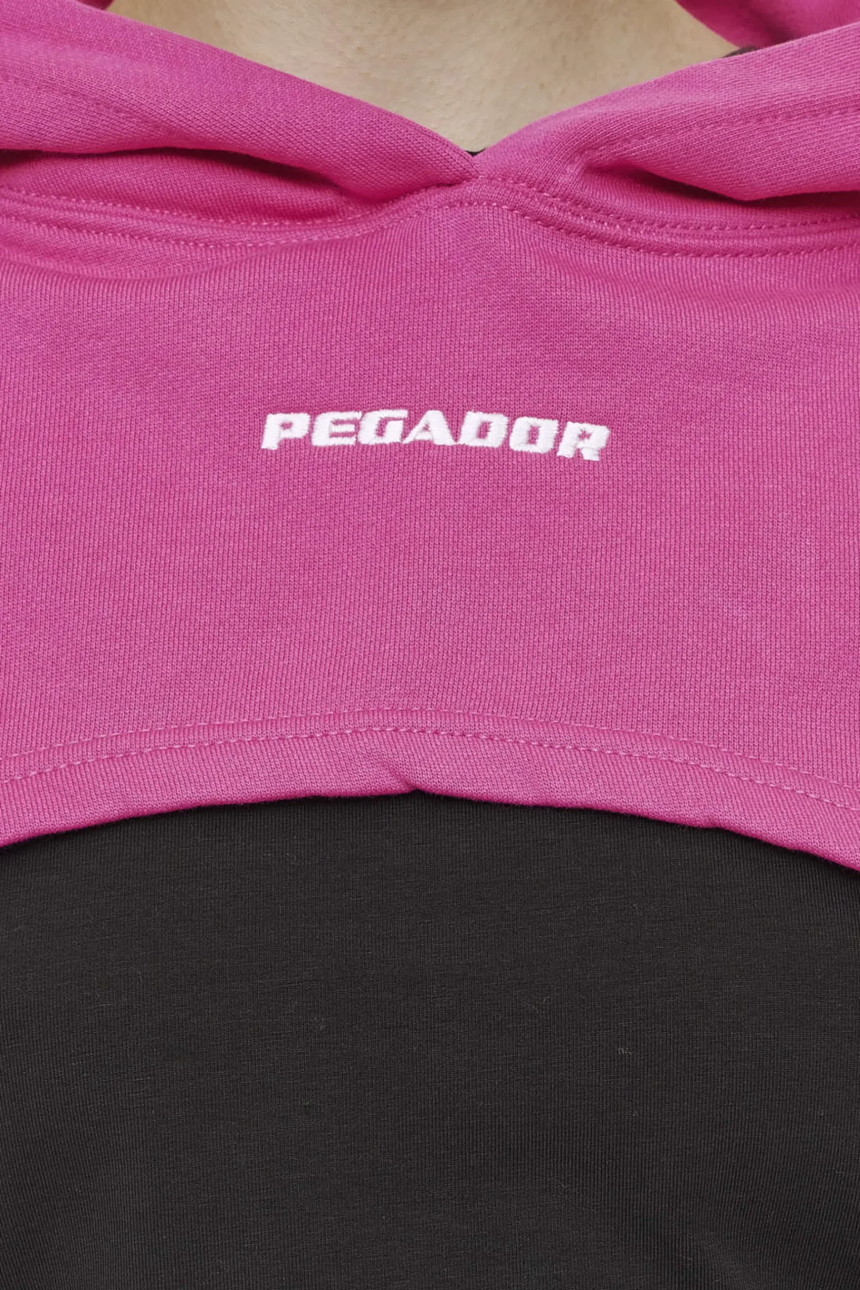 Pegador Mina Super Cropped Hoodie