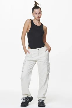 Pegador Molde Bodysuit Black Gum