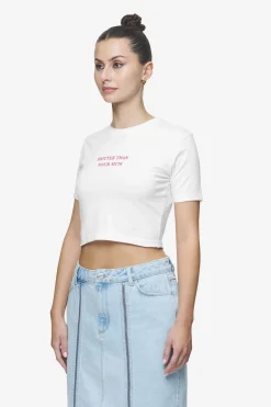 Pegador Reyna Cropped Baby Tee White