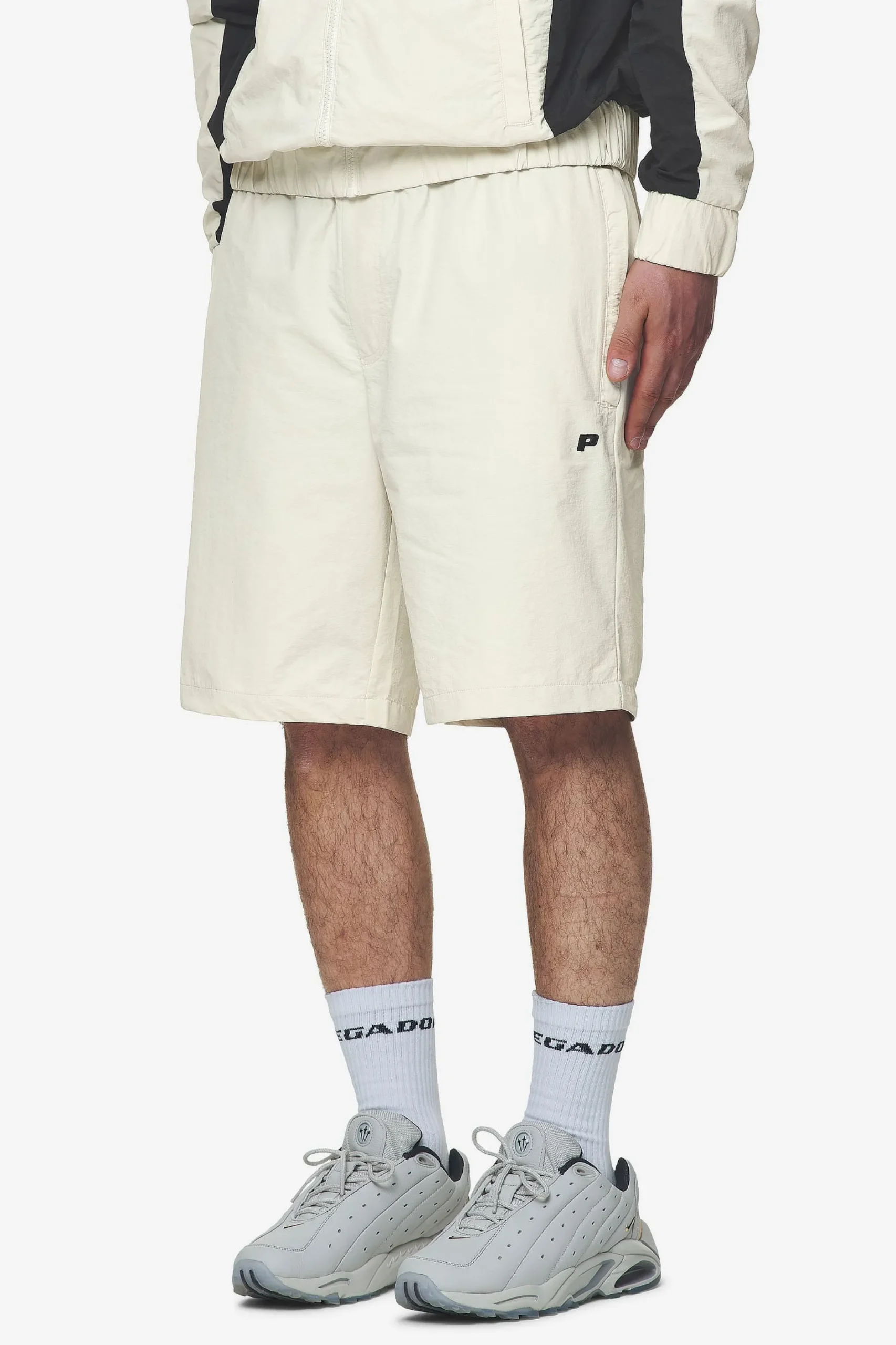 Pegador Shaft Bermuda Shorts Salty Cream
