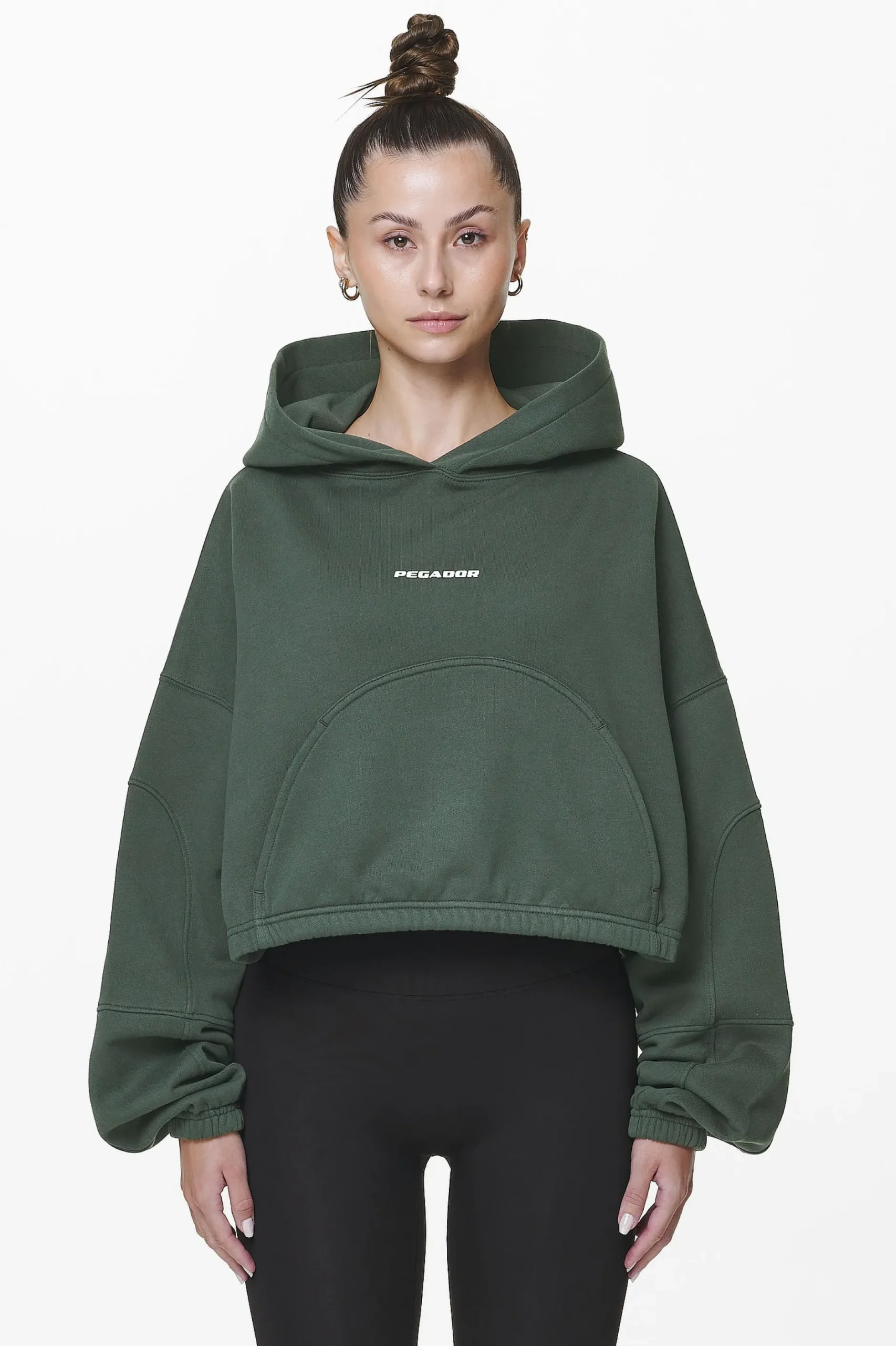 Pegador Skei Logo Oversized Cropped Hoodie