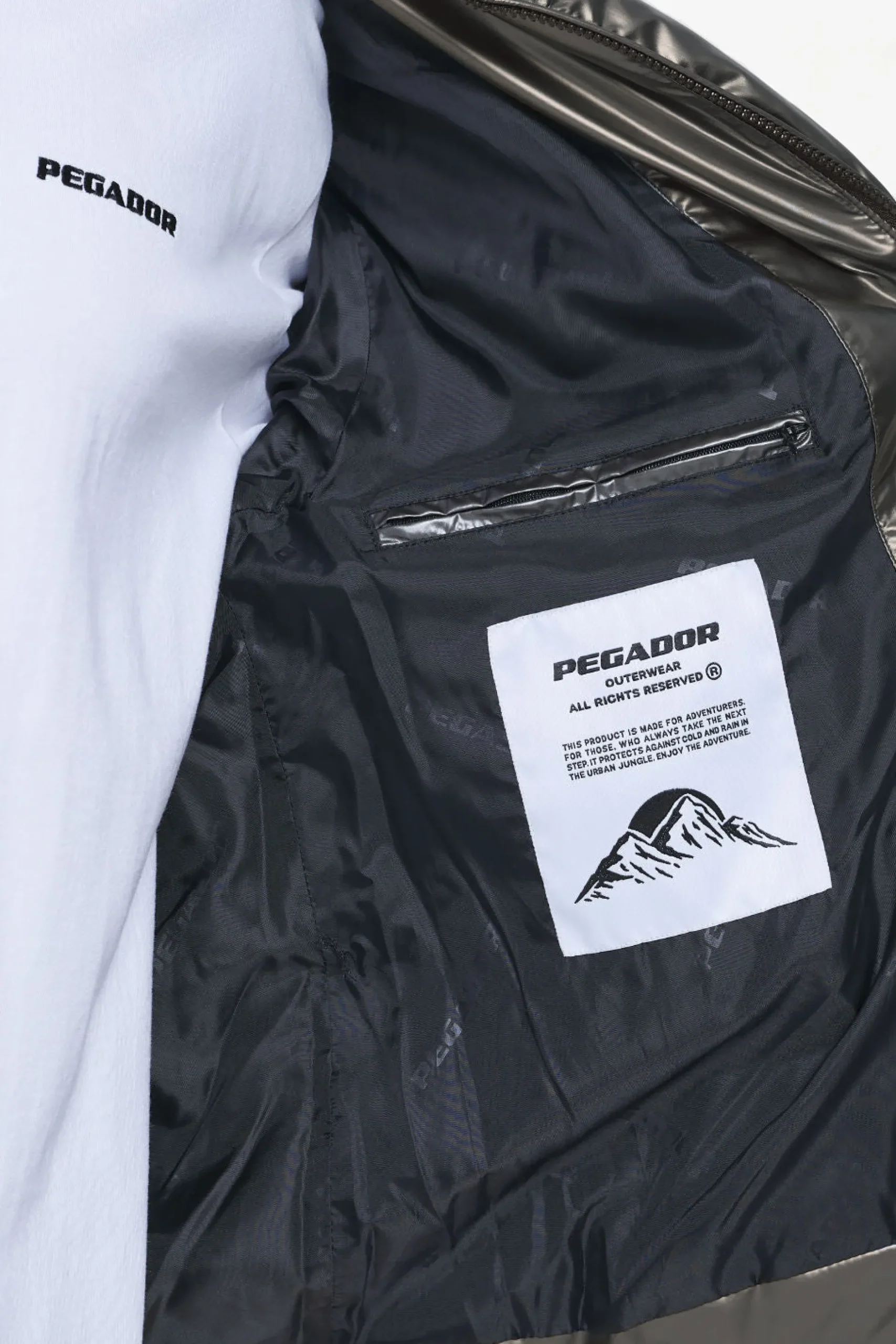 Pegador Solin Glossy Puffer Jacket