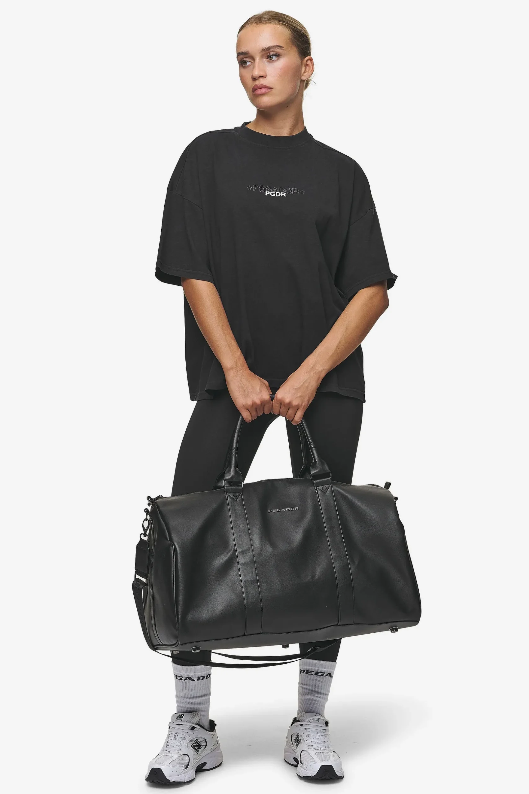 Pegador Strahan Logo Faux Leather Weekender Black