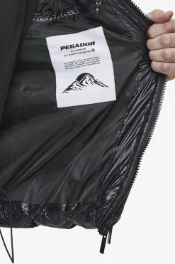 Pegador Toby Raglan Puffer Jacket