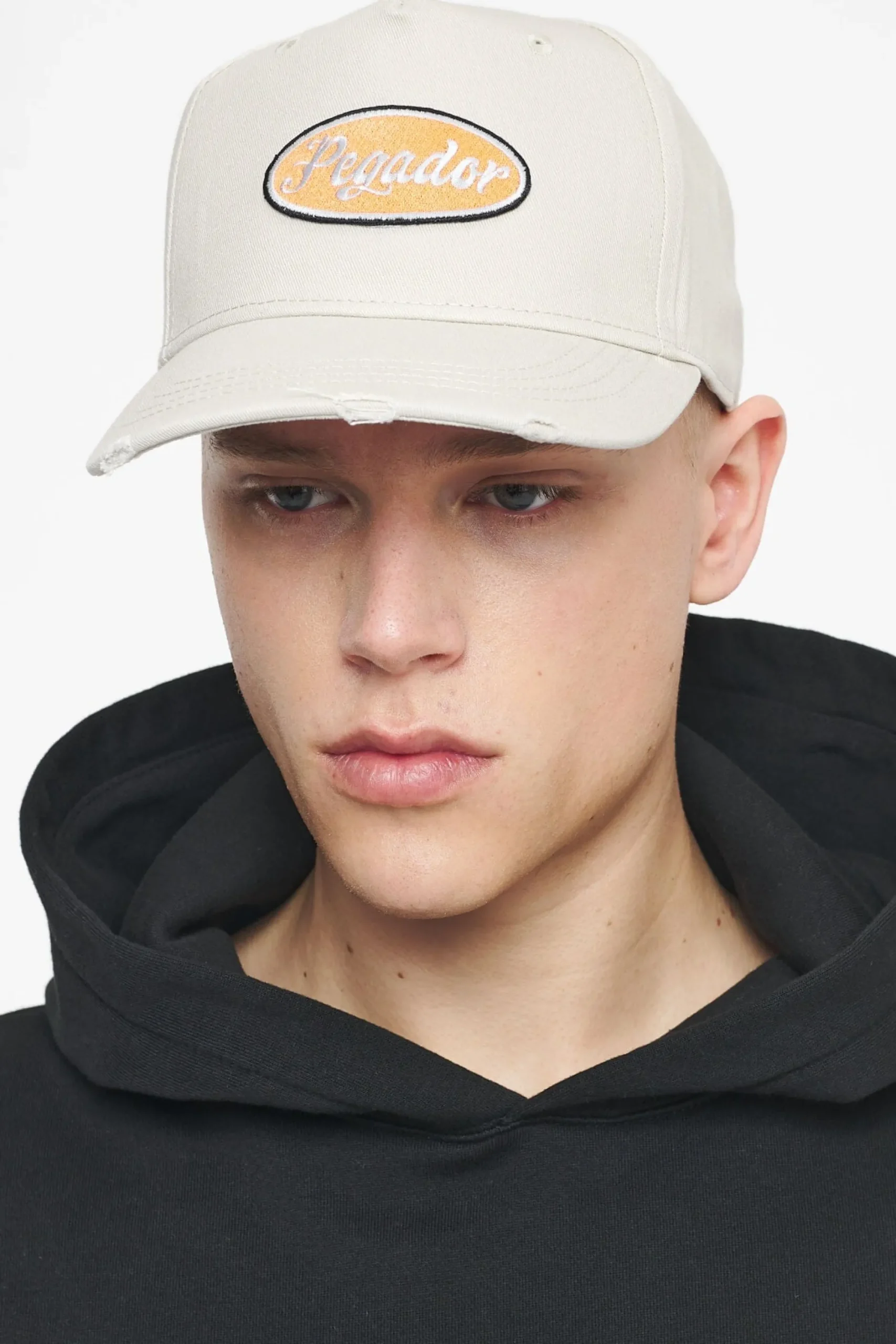 Pegador West Destroyed Cap Sand