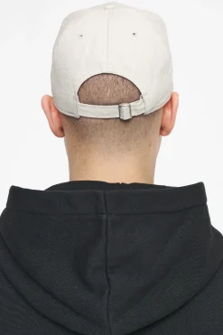 Pegador West Destroyed Cap Sand